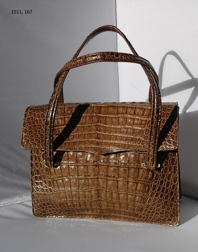 Ladies vintage brown croc - ladies,